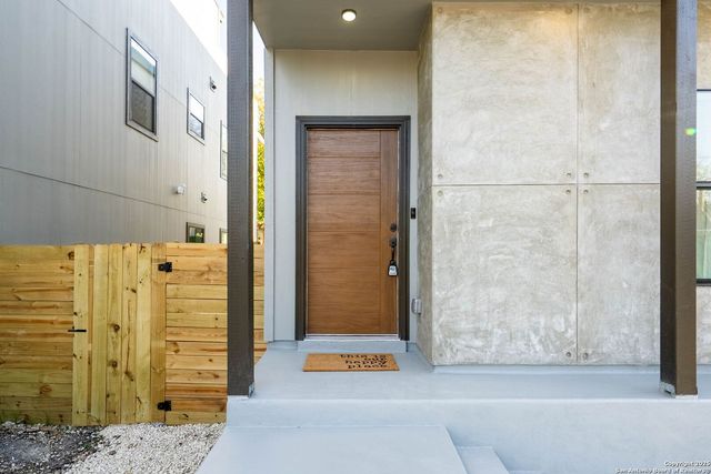 1210 Gardina, San Antonio, TX 78201