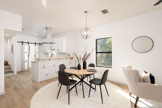 1210 Gardina, San Antonio, TX 78201