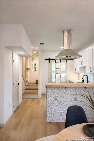 1210 Gardina, San Antonio, TX 78201