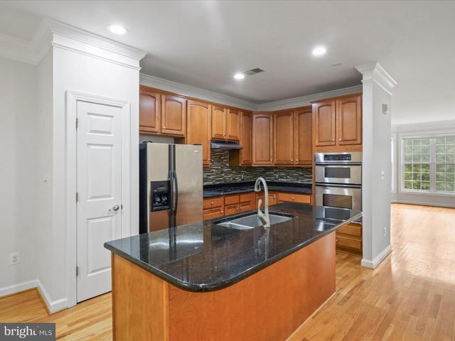 3782 ELMWOOD TOWNE WAY, Alexandria, VA 22303