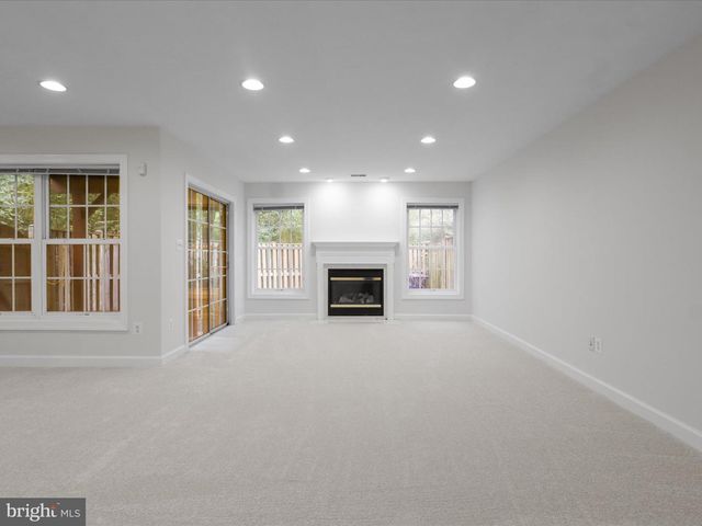 3782 ELMWOOD TOWNE WAY, Alexandria, VA 22303