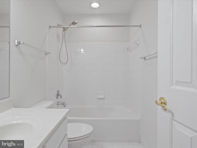 3782 ELMWOOD TOWNE WAY, Alexandria, VA 22303