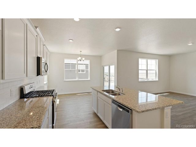 833 Trumpet Ln, Windsor, CO 80550