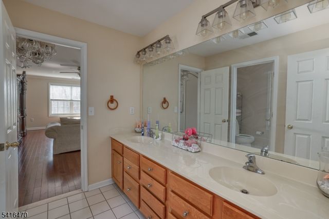 814 Rachel Dr, Franklin Twp., NJ 08322