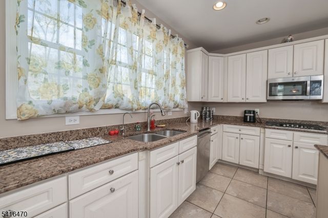 814 Rachel Dr, Franklin Twp., NJ 08322
