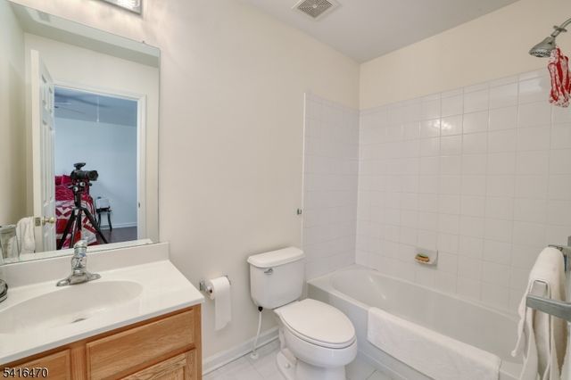 814 Rachel Dr, Franklin Twp., NJ 08322