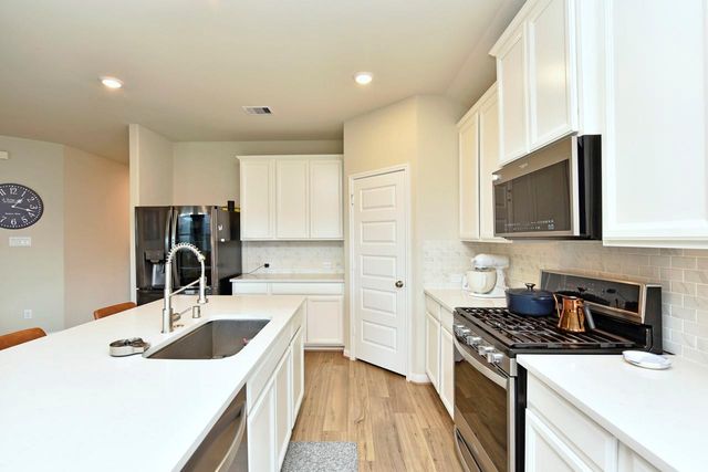 1223 Oak Barrel Run, Richmond, TX 77406