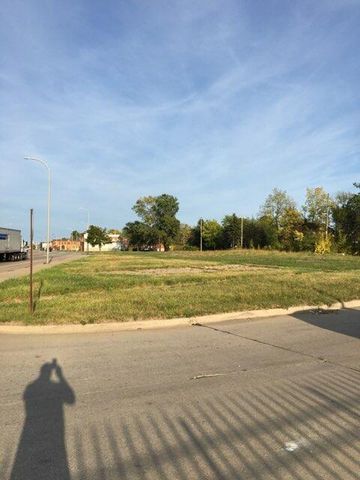 12644 Mack Avenue, Detroit City, MI 48215