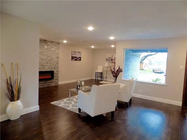 406 Dover Drive, Richardson, TX 75080