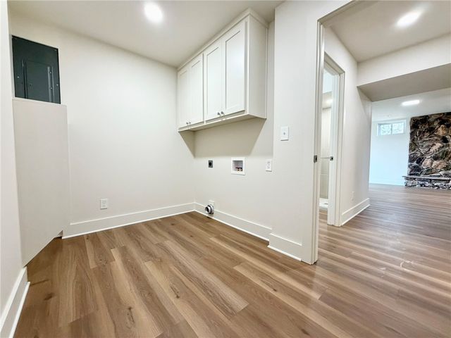 14911 Dutchmans Drive, Rogers, AR 72756