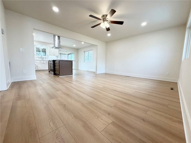 14911 Dutchmans Drive, Rogers, AR 72756