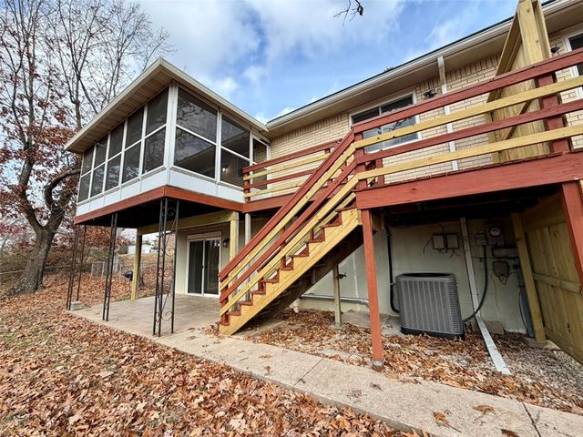 14911 Dutchmans Drive, Rogers, AR 72756