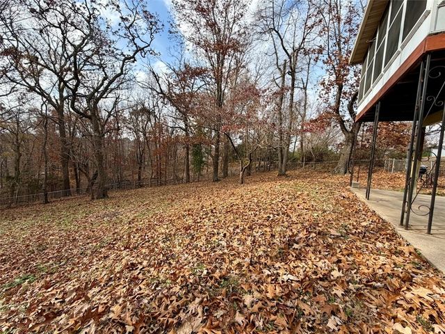 14911 Dutchmans Drive, Rogers, AR 72756