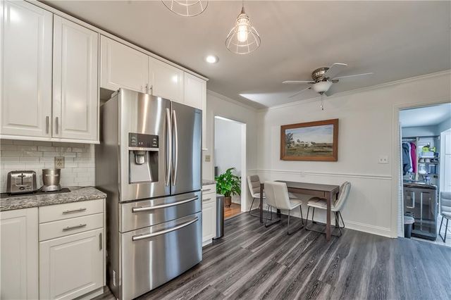 7243 Dearborn Street, Overland Park, KS 66204