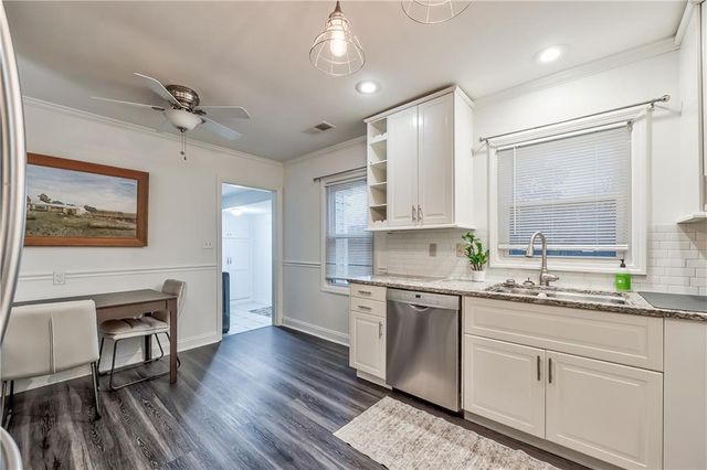 7243 Dearborn Street, Overland Park, KS 66204