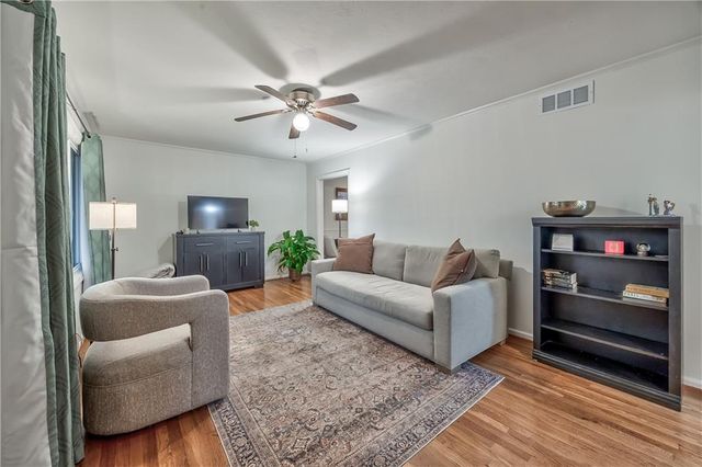 7243 Dearborn Street, Overland Park, KS 66204