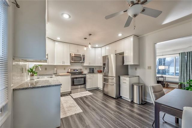 7243 Dearborn Street, Overland Park, KS 66204