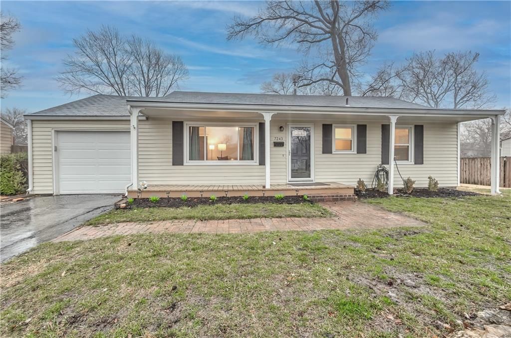 7243 Dearborn Street, Overland Park, KS 66204