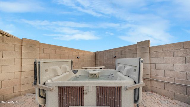 12403 W ORANGE Drive, Litchfield Park, AZ 85340