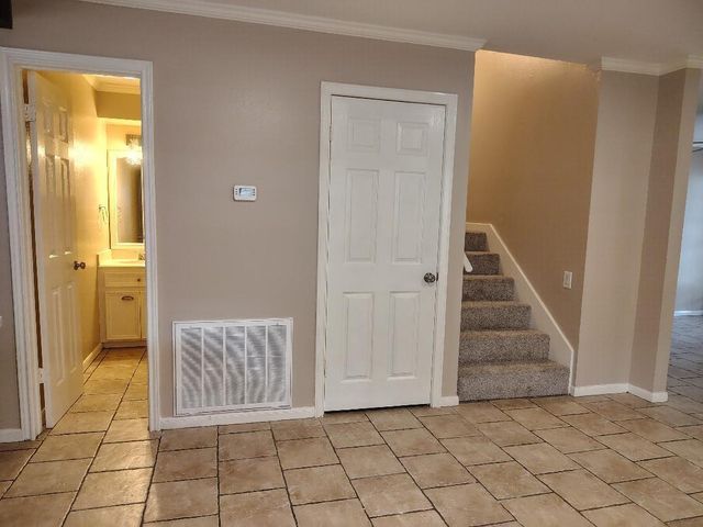2823 Whitman Drive, Montgomery, TX 77356