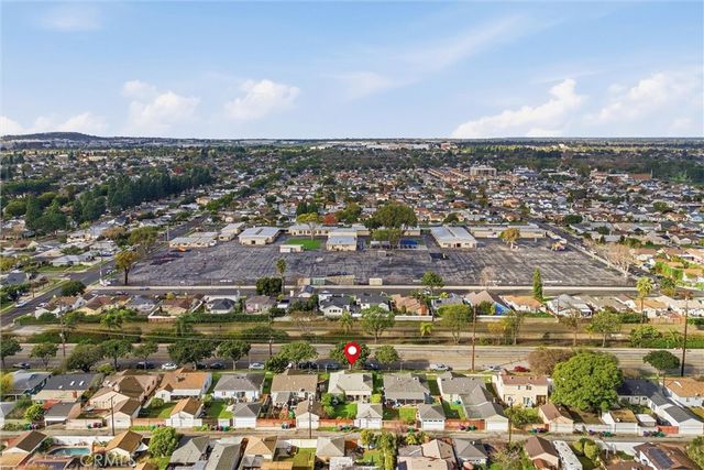 3742 Palo Verde Ave, Long Beach, CA 90808