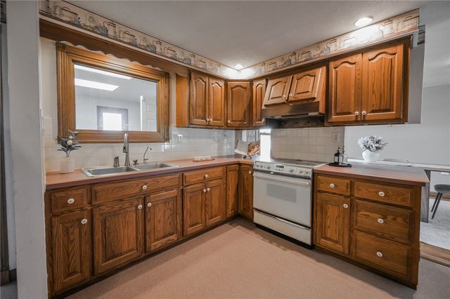 1473 Knight Road, Urbana, OH 43078