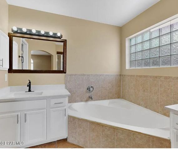 532 NORTHWYCK Way, El Paso, TX 79928