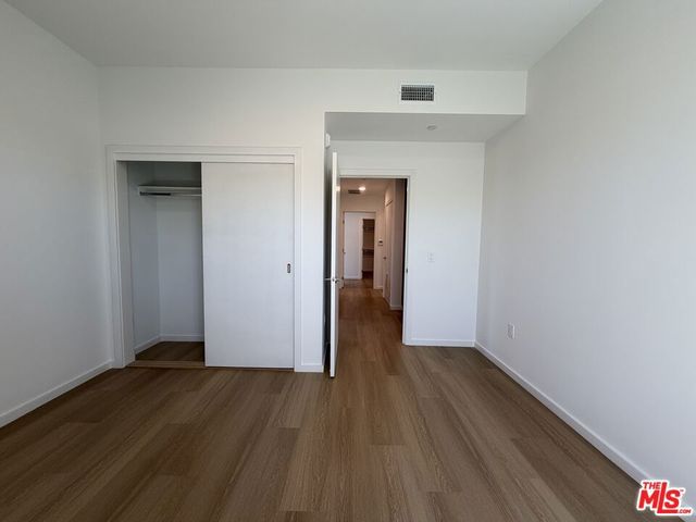 5119 Colfax Avenue 203, Valley Village, CA 91601