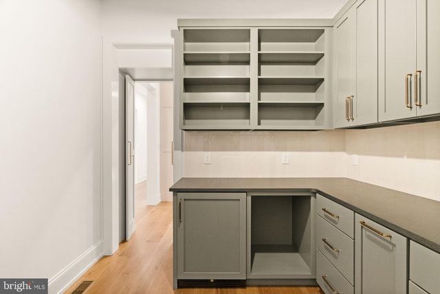 1441 BERWYN PAOLI RD, Paoli, PA 19301