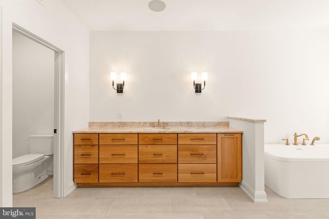 1441 BERWYN PAOLI RD, Paoli, PA 19301