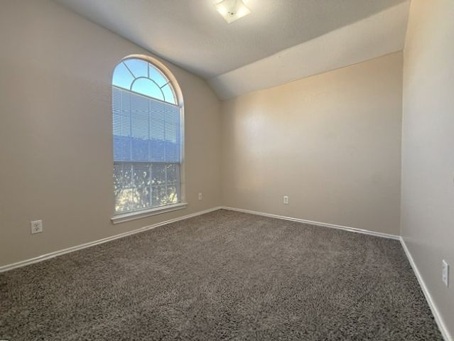 2218 W Thoroughbred Drive, Lancaster, TX 75146
