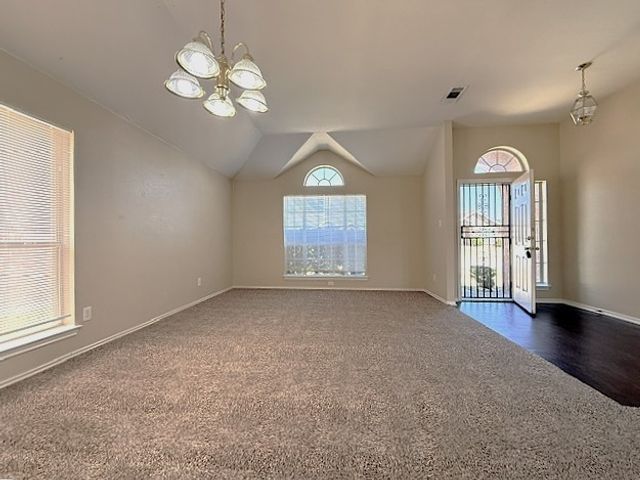 2218 W Thoroughbred Drive, Lancaster, TX 75146