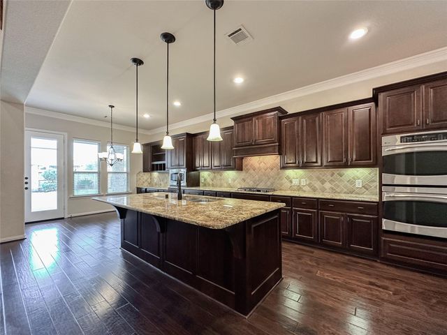 10319 Cedar Shade Rd, Katy, TX 77494