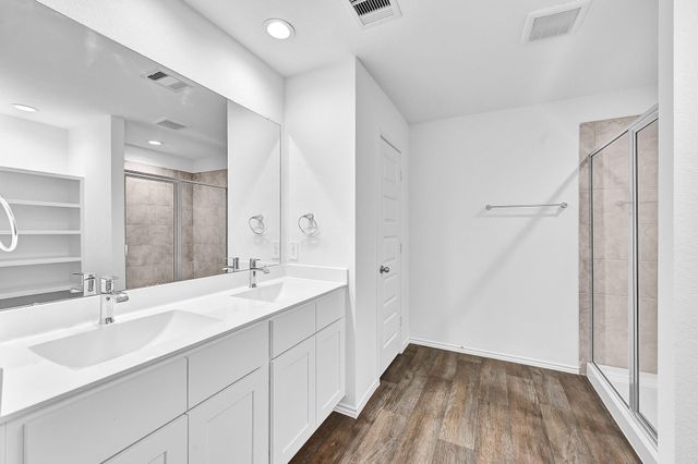 4535 Waving Willow Way, Rosenberg, TX 77469
