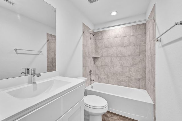 4535 Waving Willow Way, Rosenberg, TX 77469