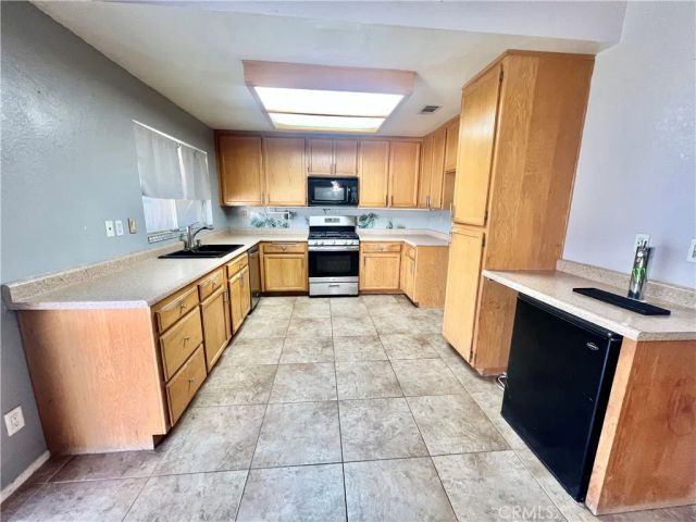 2160 Candice, Rosamond, CA 93560