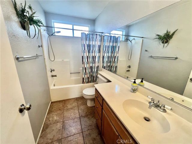 2160 Candice, Rosamond, CA 93560