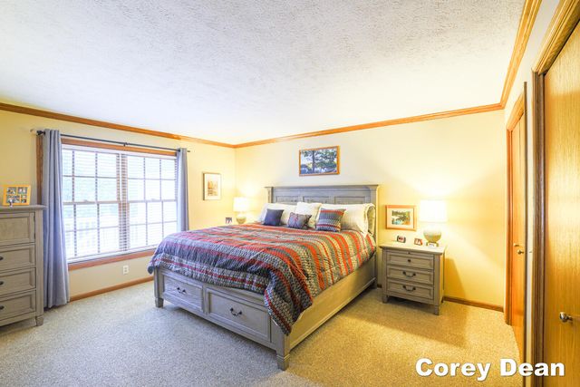 8099 Weatherwax Drive, Jenison, MI 49428