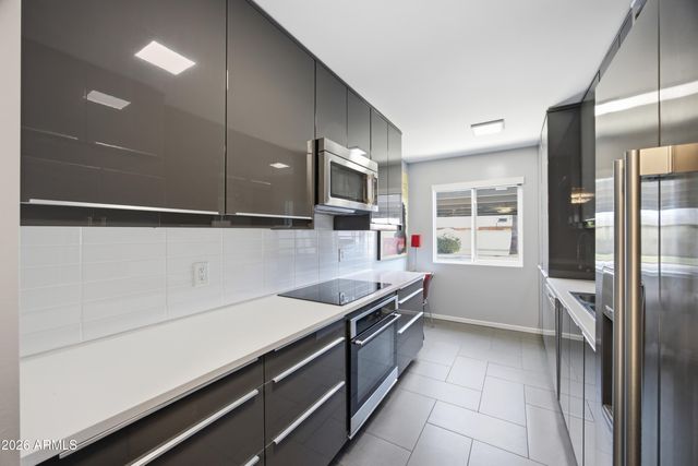 1107 W OSBORN Road 118, Phoenix, AZ 85013