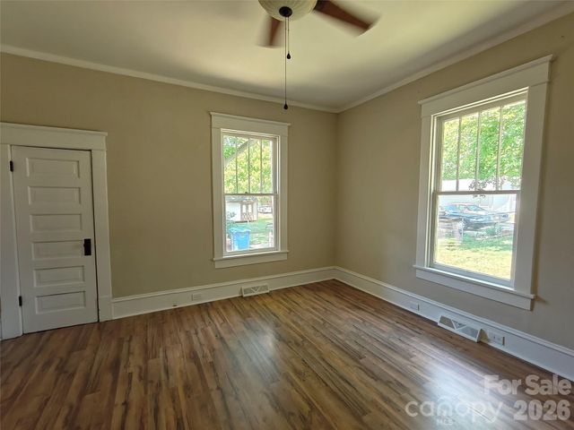 208 Heilig Avenue, Salisbury, NC 28144