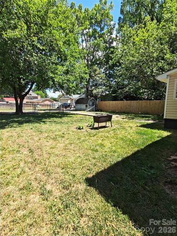 208 Heilig Avenue, Salisbury, NC 28144