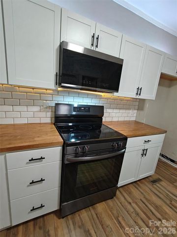 208 Heilig Avenue, Salisbury, NC 28144