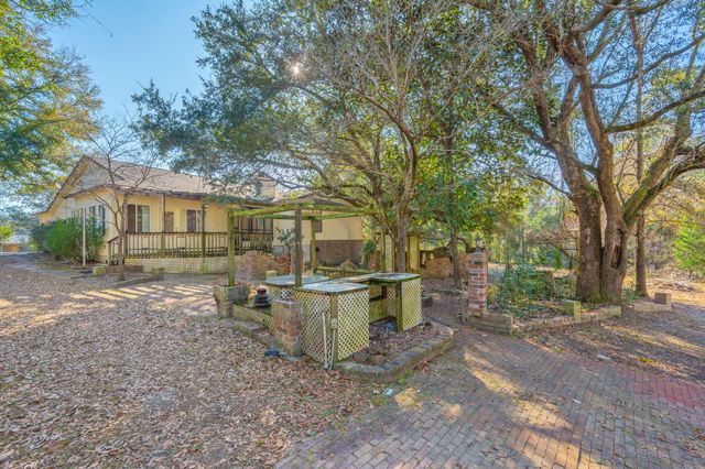 5644 Old Bethel Road, Crestview, FL 32536