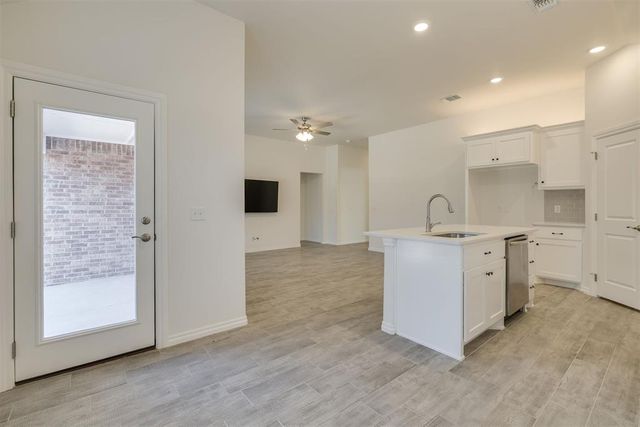 16133 Villa Valeria Way, Edmond, OK 73013