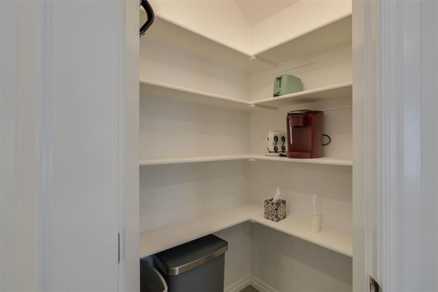 16133 Villa Valeria Way, Edmond, OK 73013