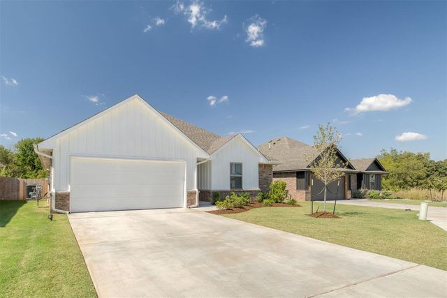 16133 Villa Valeria Way, Edmond, OK 73013