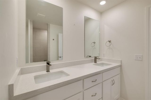 16133 Villa Valeria Way, Edmond, OK 73013