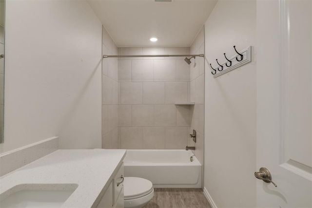 16133 Villa Valeria Way, Edmond, OK 73013