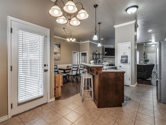 4237 Syracuse Street, Moore, OK 73160