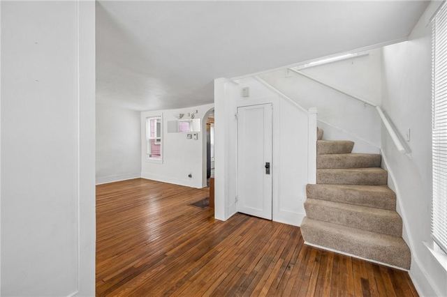 2516 Charlotte Street, Kansas City, MO 64108
